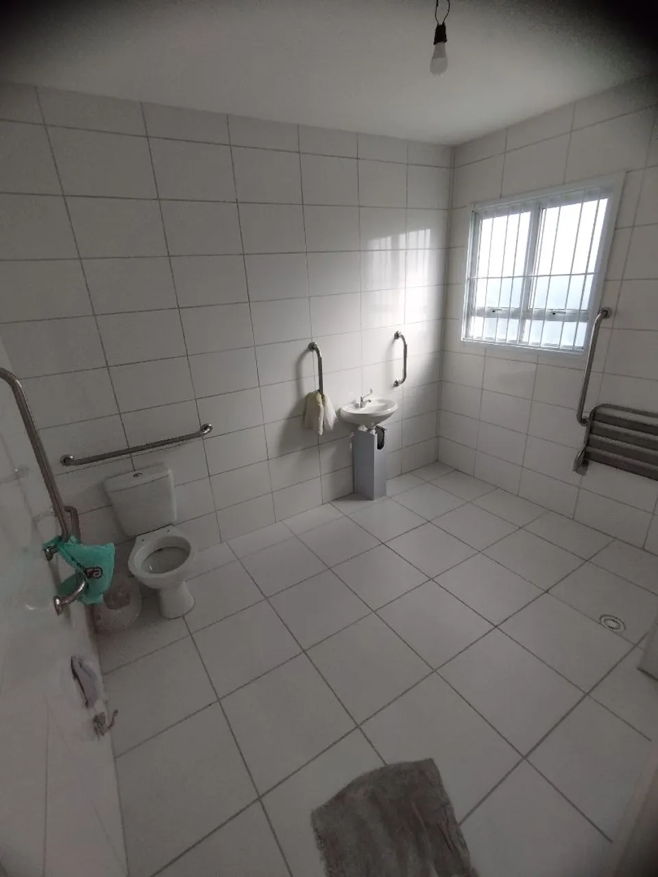 1-bedroom apartment with a balcony and 1 parking space — photo 7