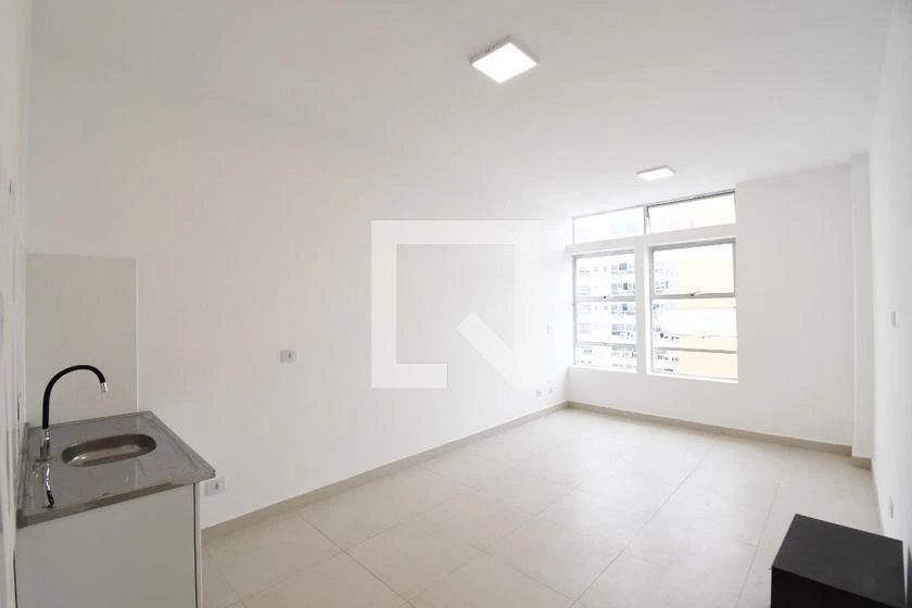 Studio, 32 m² — photo 3