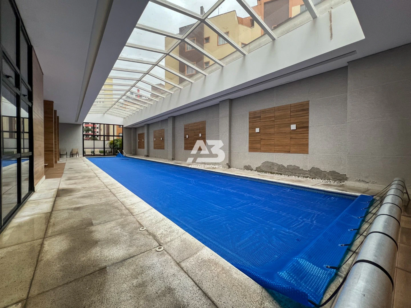 2-bedroom apartment in a building with a sauna — photo 26