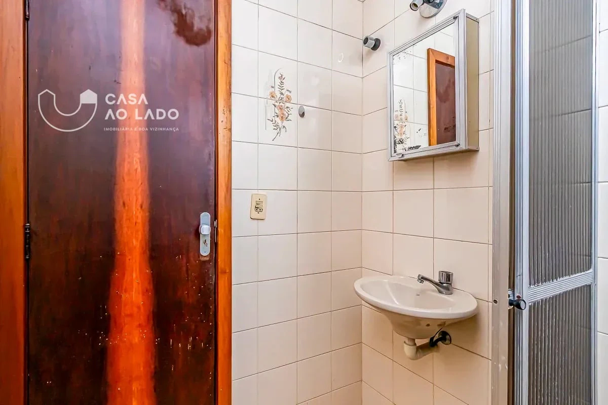 Apartment, 39 m², with wood or laminate floors — photo 9