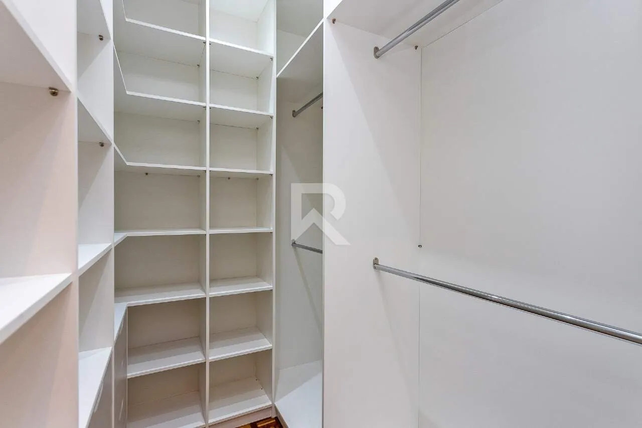 3-bedroom apartment with 140 m² and 1 parking spot — photo 17