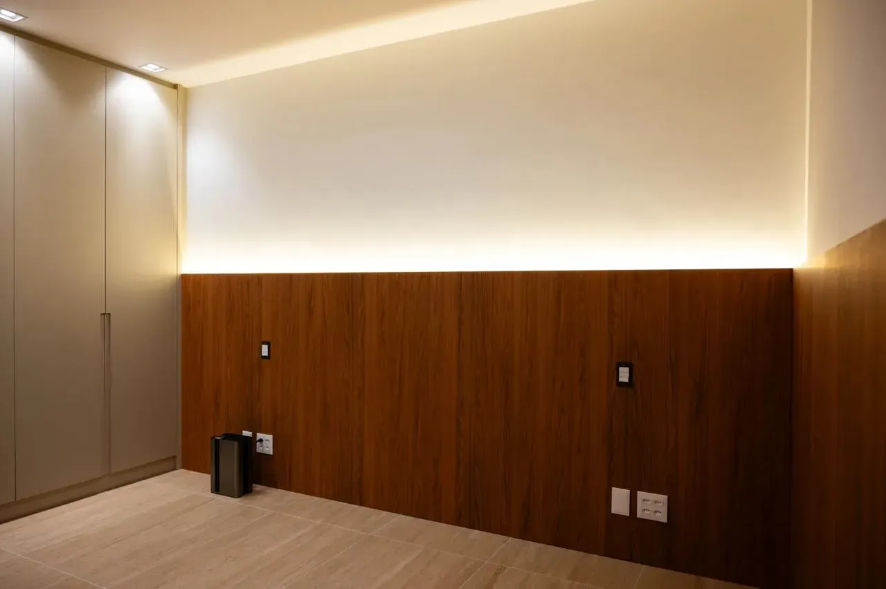 5-bedroom apartment, 1 with its own bathroom, 218 m² — photo 9