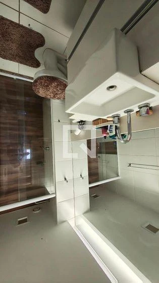 Панорамные окна и 4 спальни: квартира 200 м² — photo 15