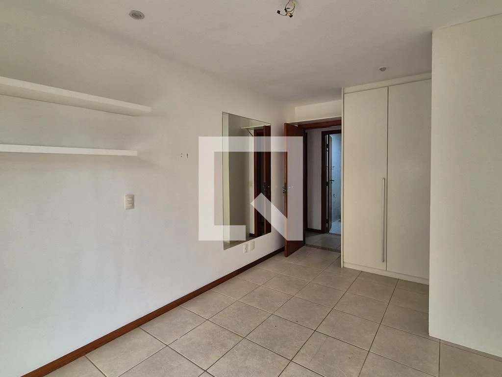 3-bedroom apartment with a balcony and 3 bathrooms — photo 33