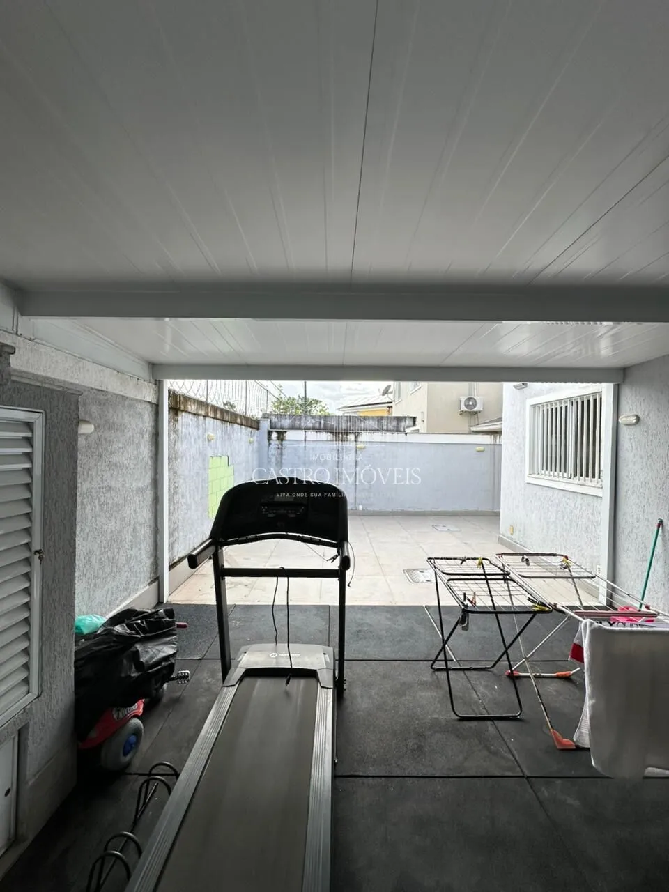 Furnished duplex house with 220 m² and 4 bedrooms — photo 19