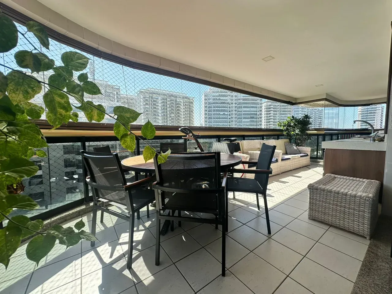 Apartamento mobiliado com 3 suítes e cozinha americana — photo 8