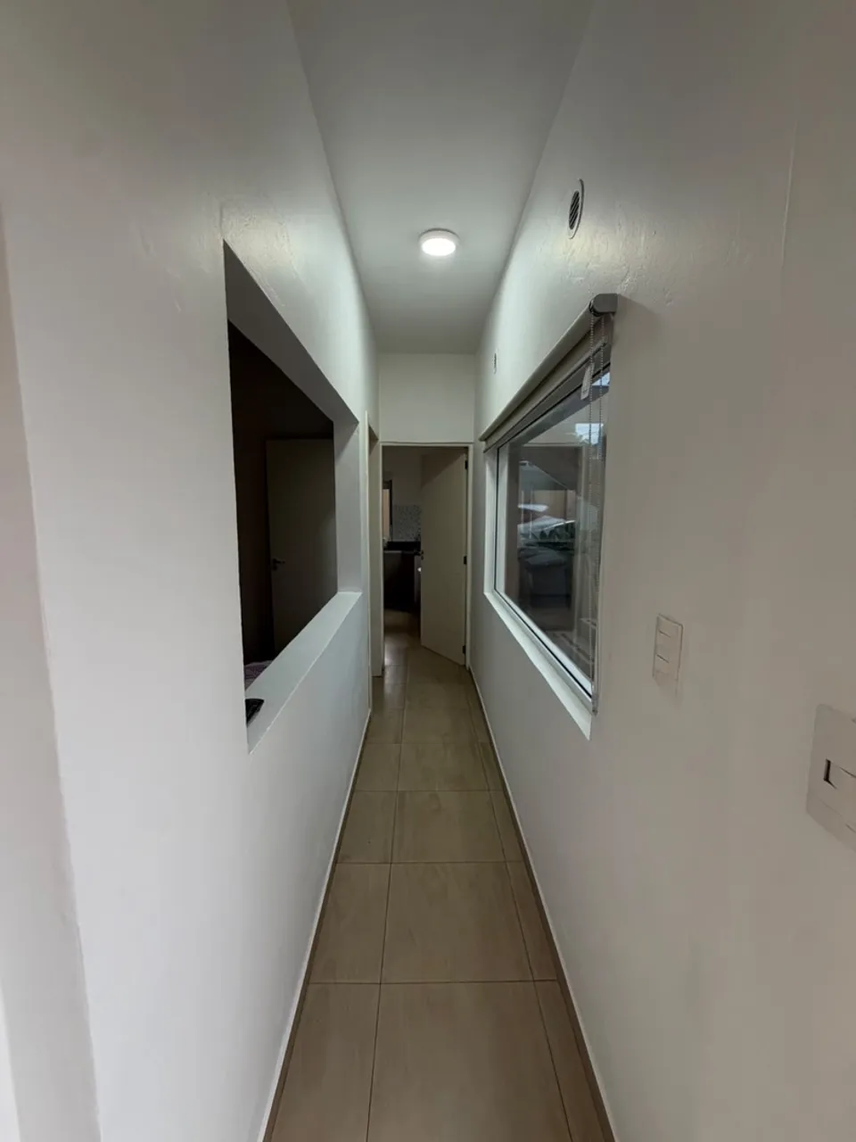 Furnished one-bedroom, 33 m² apartment in Florianópolis — photo 4