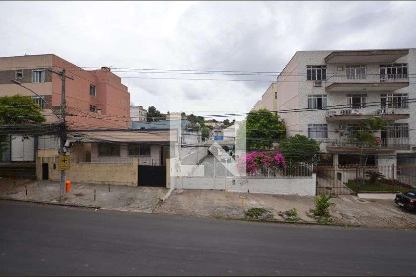 Furnished house with a balcony and 1 bedroom, 188 m² — photo 3