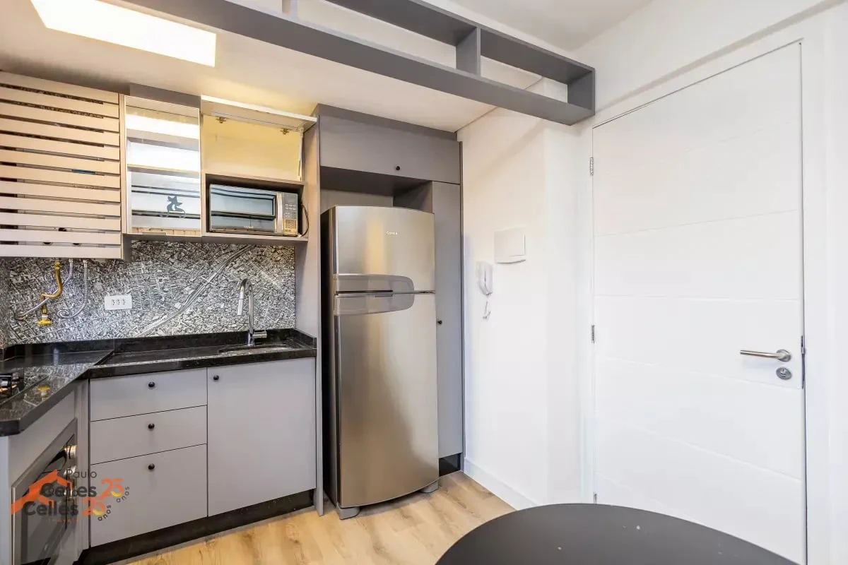 Home office in a one-bedroom apartment, 24 m² — photo 5