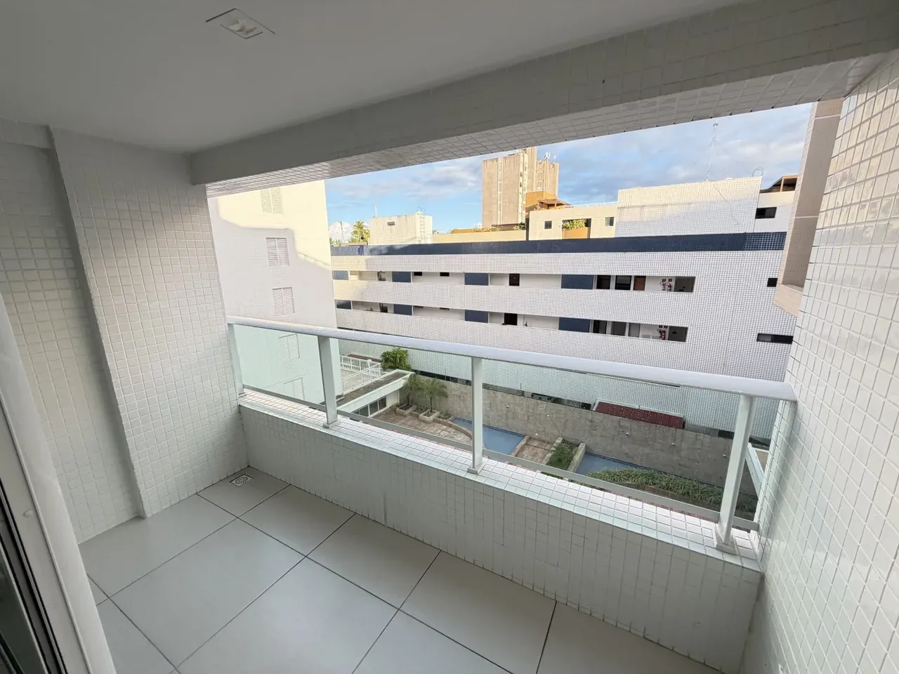 Vista al agua y 2 dormitorios: departamento de 60 m² — photo 7