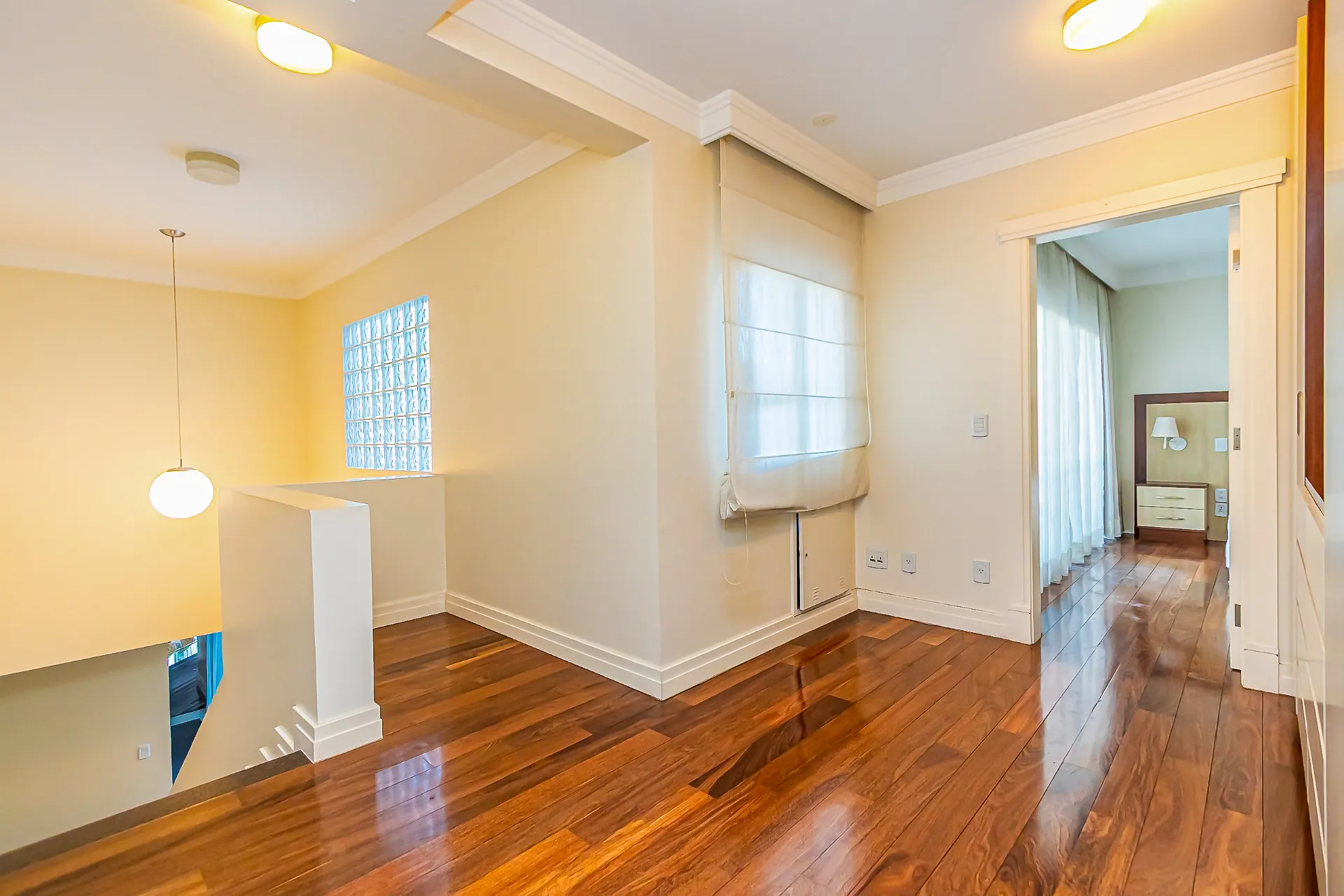 Furnished house with a separate kitchen and 4 bedrooms — photo 34