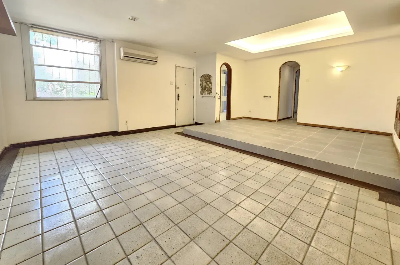 Apartamento sem mobília com 2 dormitórios e 3 banheiros — photo 2