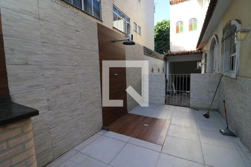 Furnished house with 3 bedrooms and private garden — photo 39