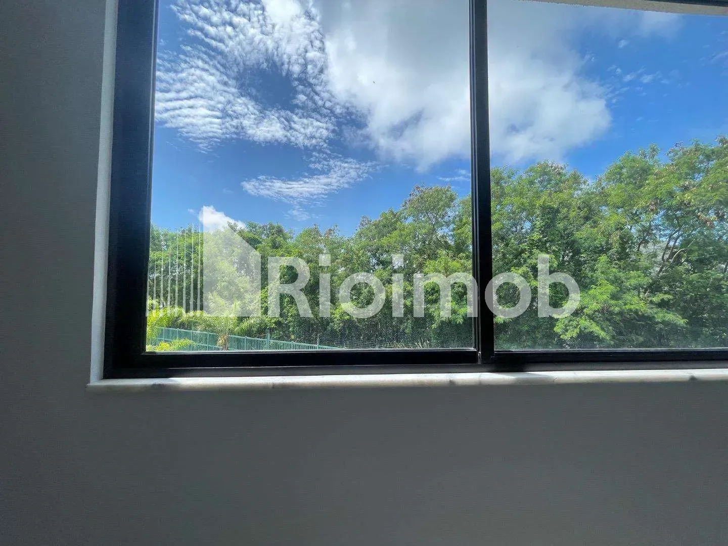 Будинок із кухнею відкритого планування та 5 спальнями 490 м² — photo 26
