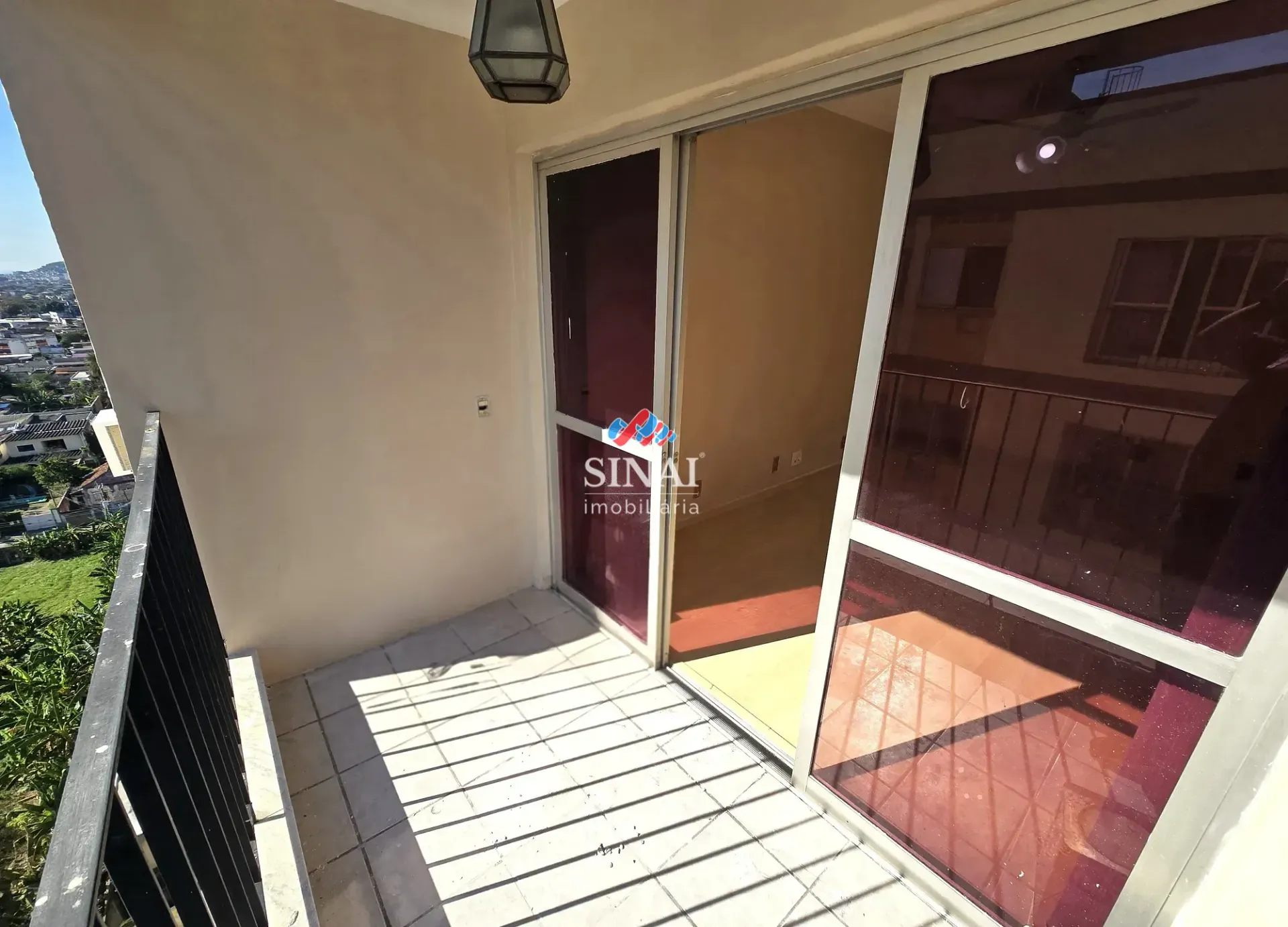 Apartamento de 2 quartos com cozinha separada e vaga — photo 7