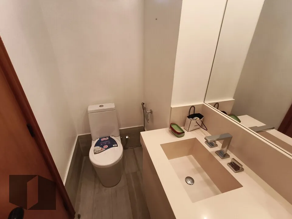 3-bedroom apartment in a building with a sauna — photo 10