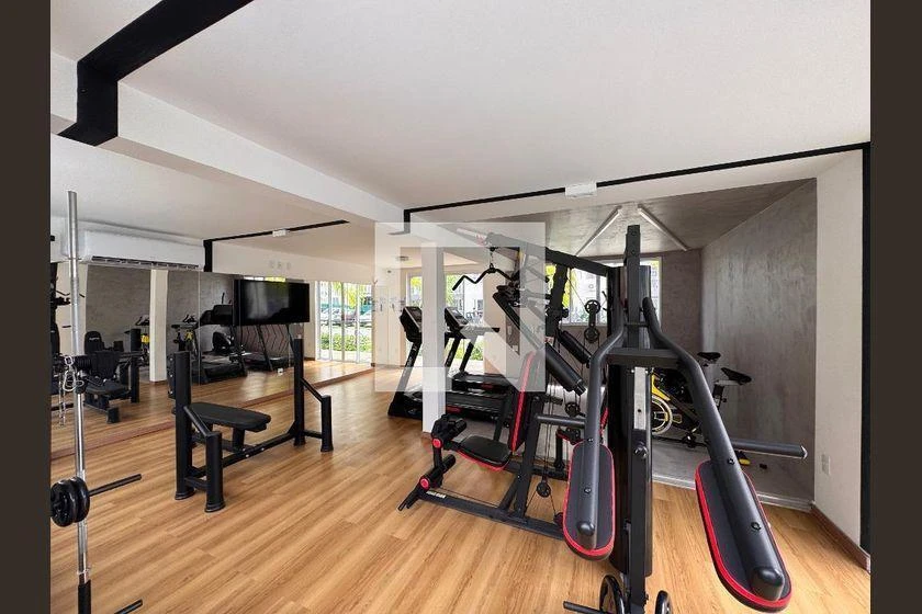 Apartamento de 2 quartos em condomínio com academia — photo 42