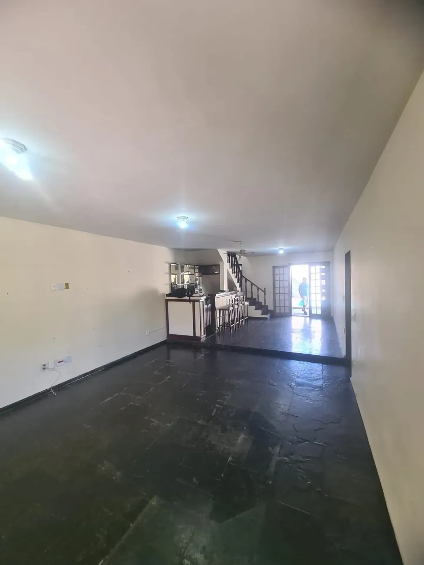 Rental house with gas stove kitchen and 3 bedrooms — photo 24