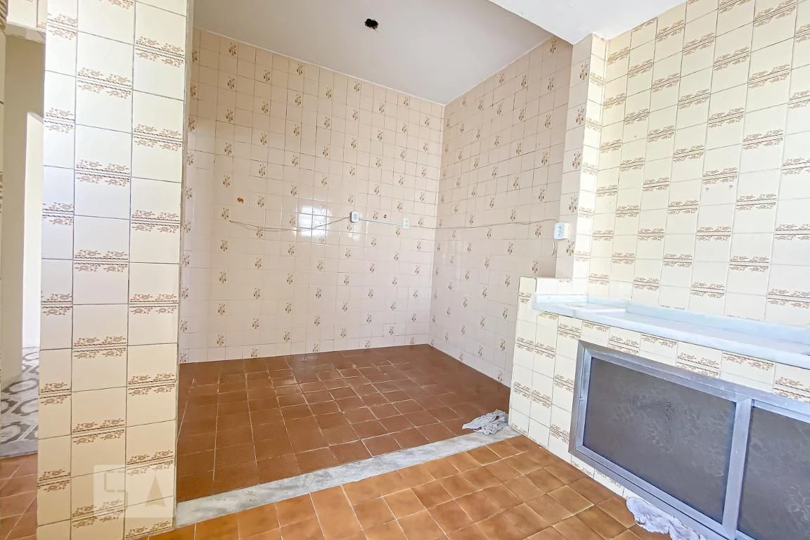 Rental house with 2 bedrooms and 1 bathroom — photo 18