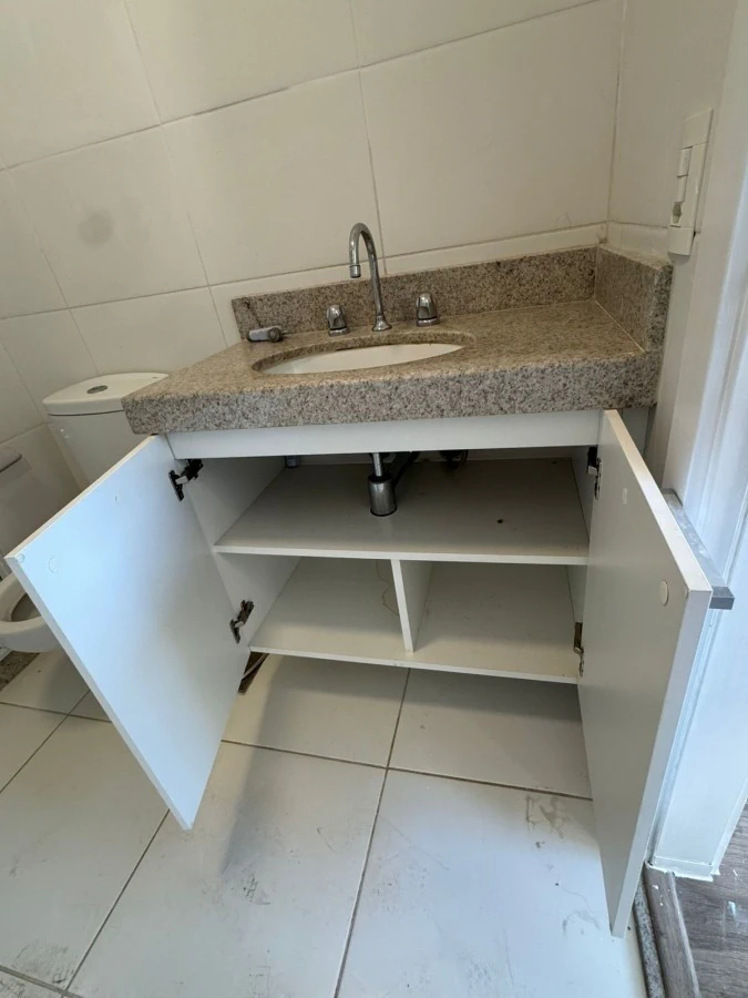 79 m² apartment with 2 bedrooms and 2 bathrooms — photo 16
