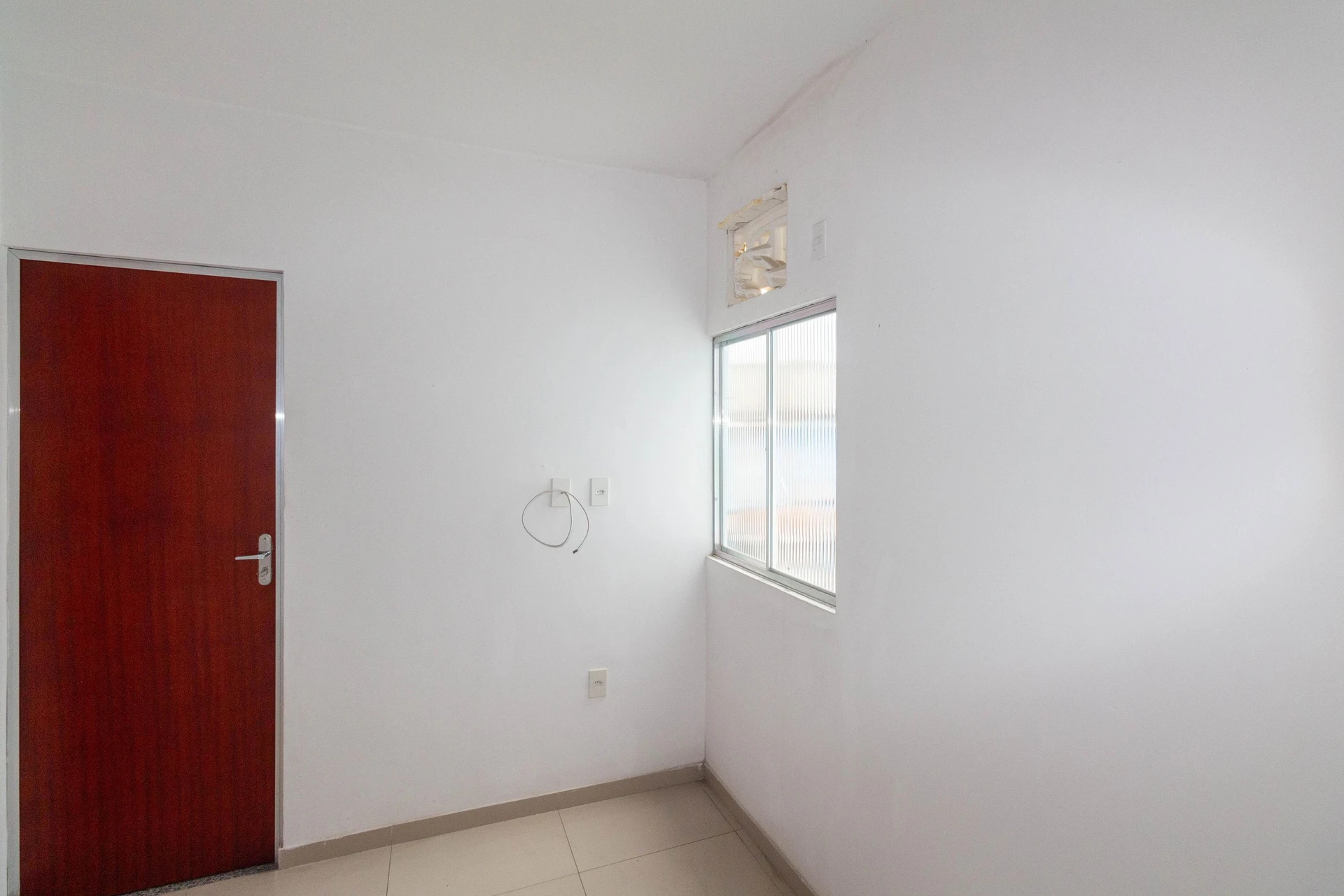 2-bedroom house with a home office — photo 36