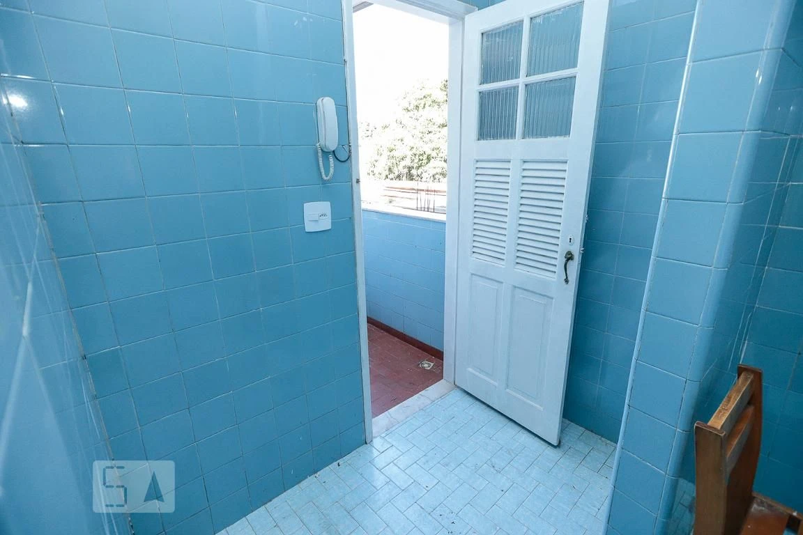 Unfurnished 2-bedroom apartment with maid’s room — photo 4