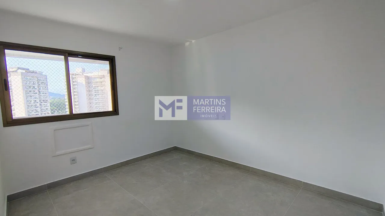 Rental apartment with 3 bedrooms and a balcony — photo 17