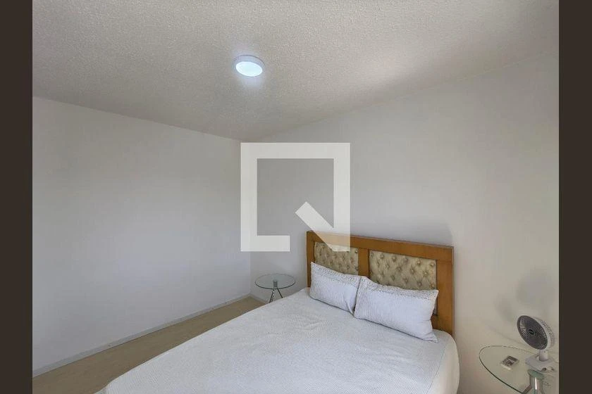 Apartamento mobiliado de 2 quartos em condomínio com piscina — photo 12