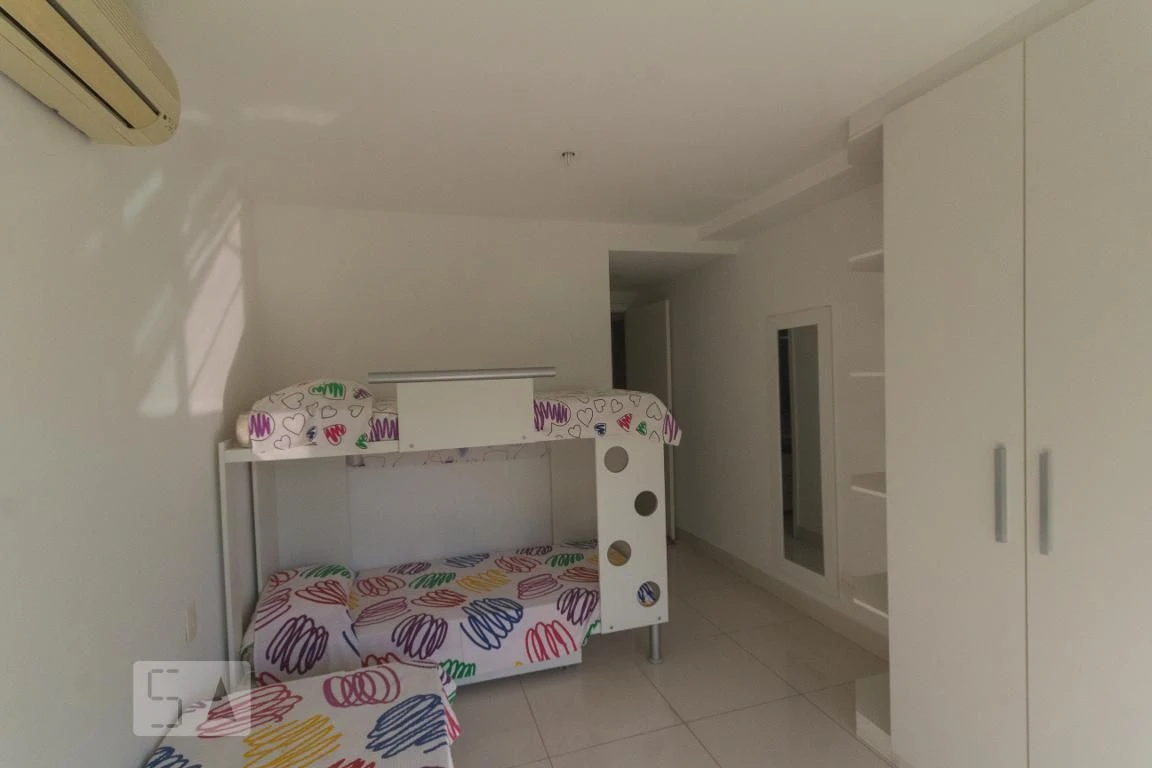 Furnished apartment with 2 en-suites and a balcony — photo 27