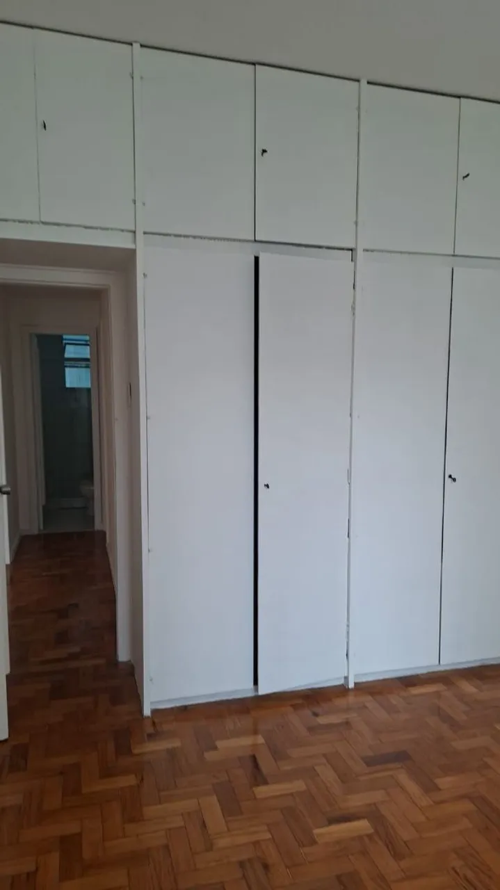 Квартира з 2 спальнями та дерев'яною підлогою або ламінатом — photo 6