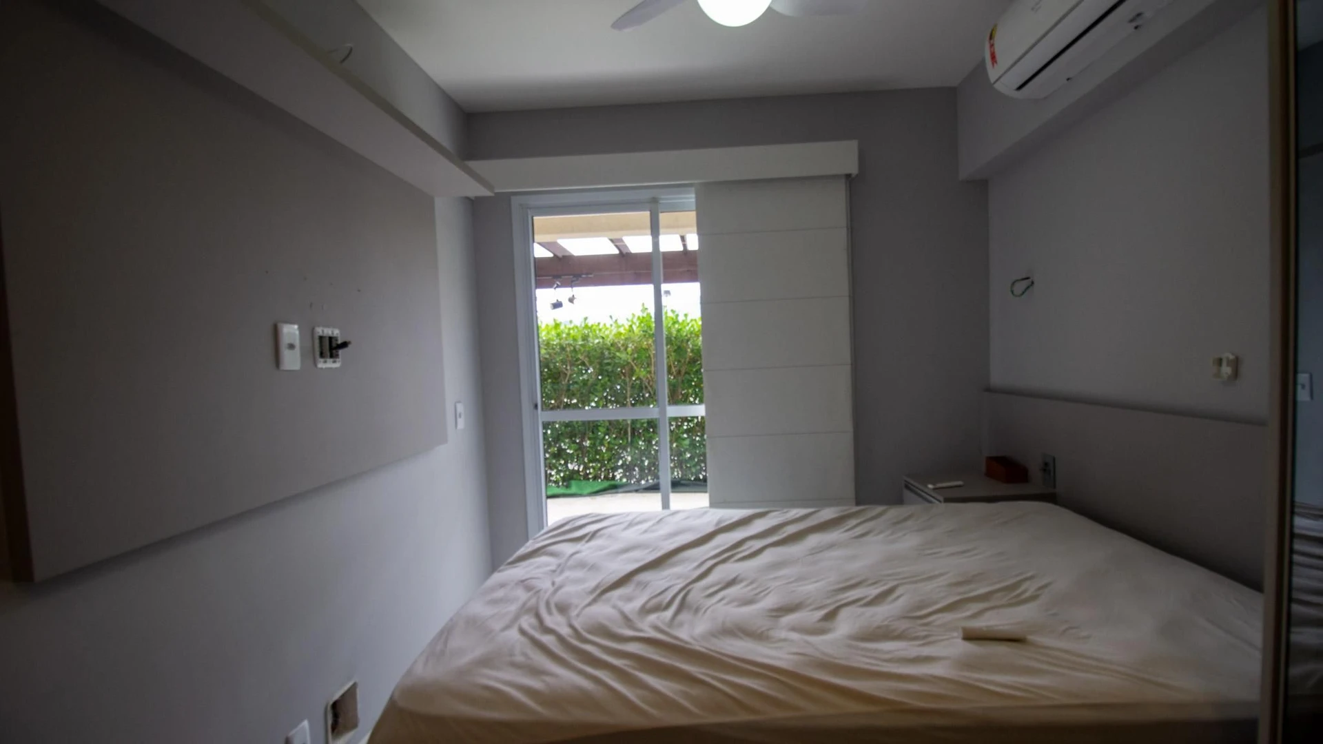 Casa de 3 dormitorios con balcón cerrado con vidrio — photo 7