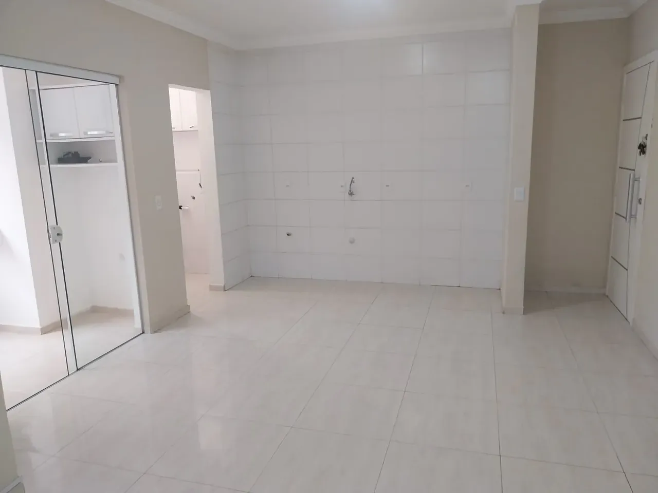 2-bedroom apartment with a private BBQ — photo 2