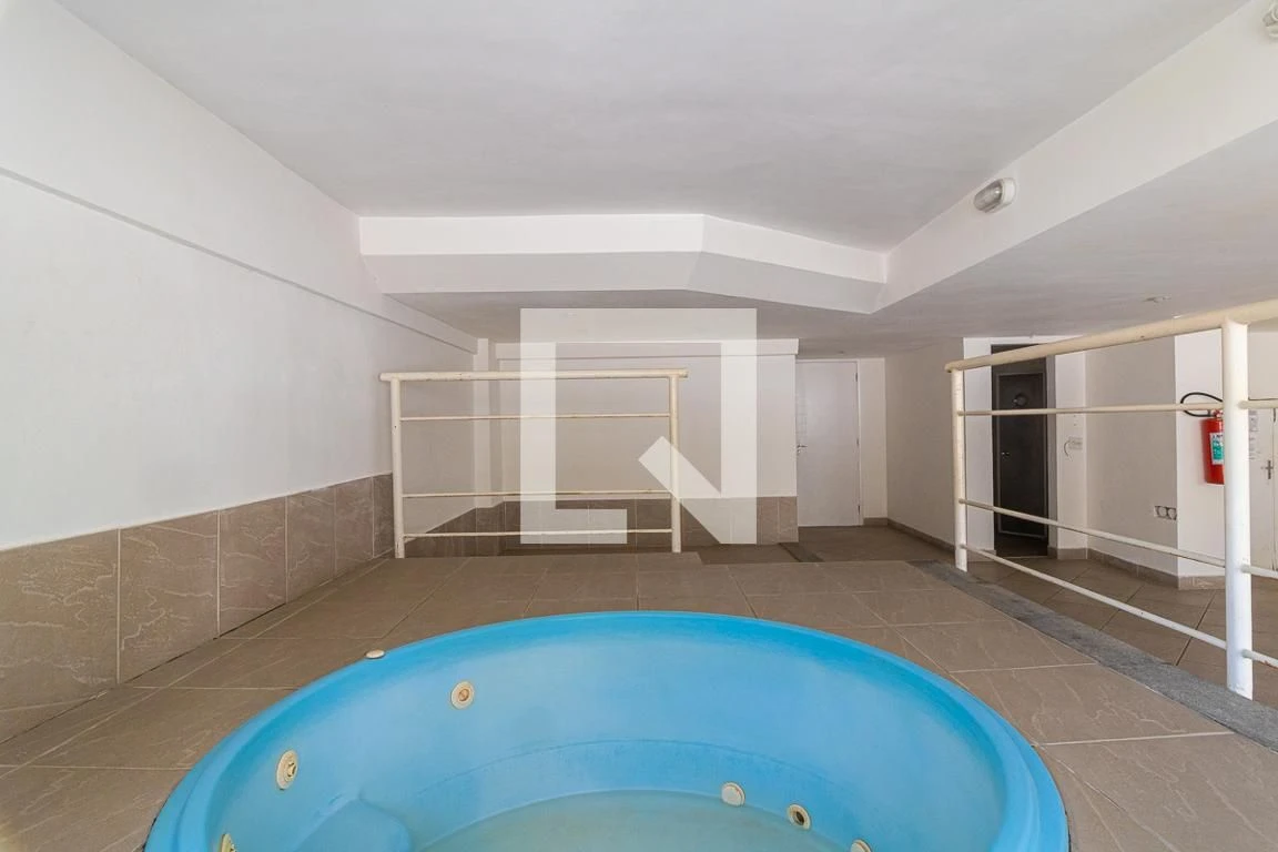 Private pool in a 2-bedroom apartment, 57 m² — photo 10