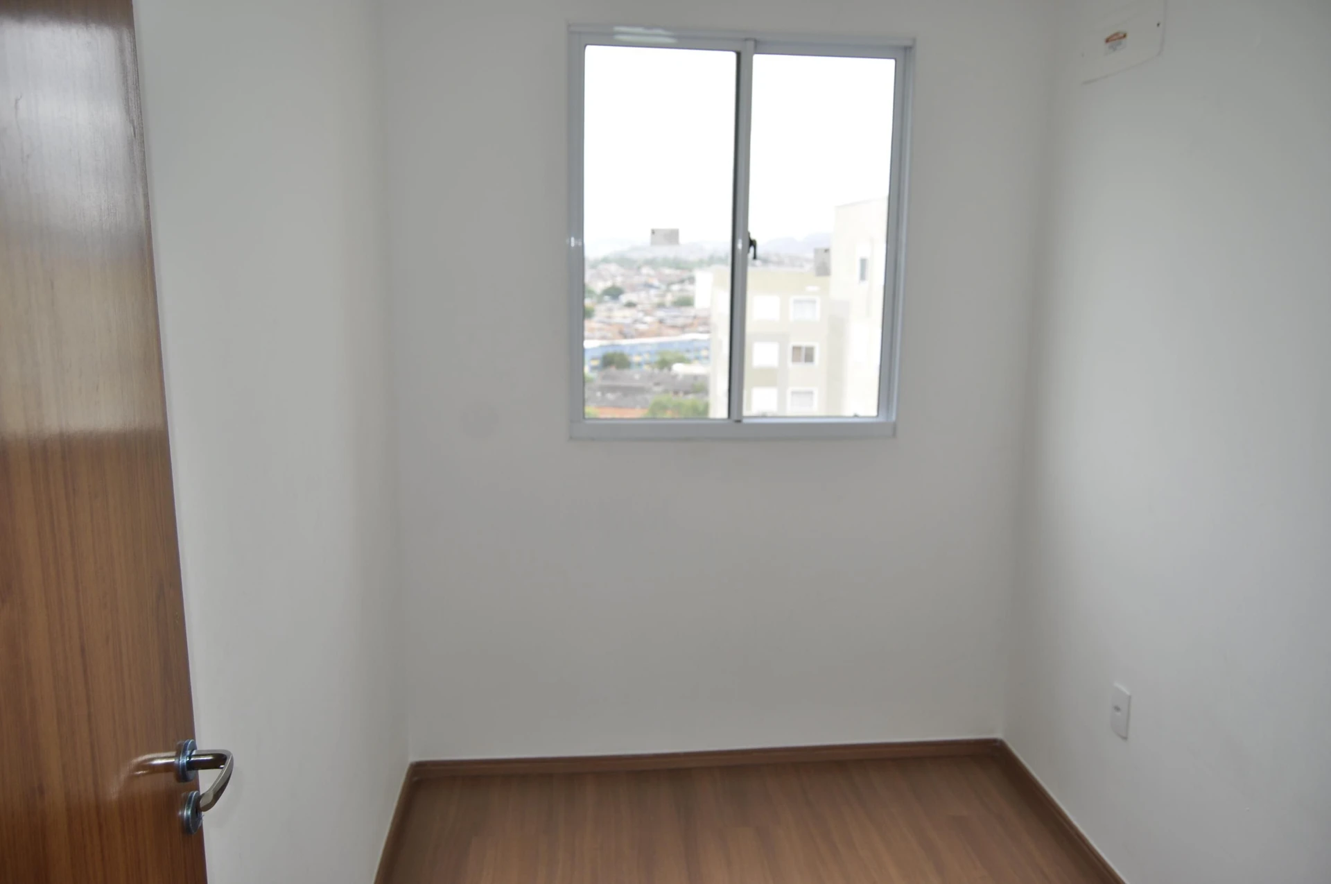 Apartment, 41 m², with a grill on the balcony — photo 34