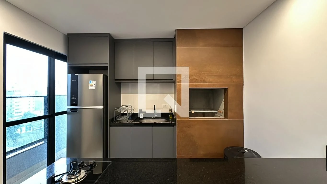 Furnished one-bedroom, 18 m² house in Curitiba — photo 3