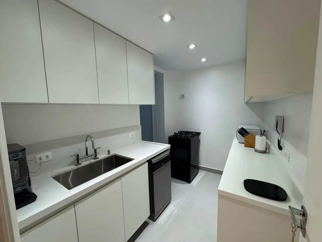 Furnished 82 m² apartment with 2 bedrooms and 2 bathrooms — photo 6