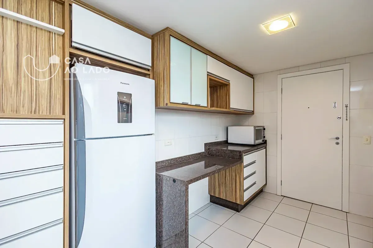 Furnished apartment, 282 m², with a bathtub — photo 2