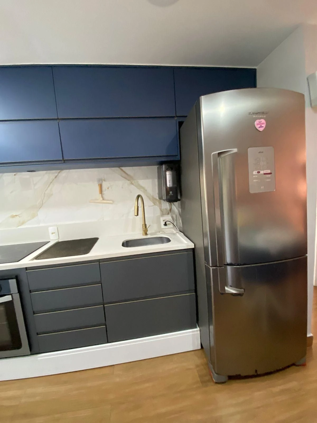 Furnished 2-bedroom apartment with separate kitchen — photo 2