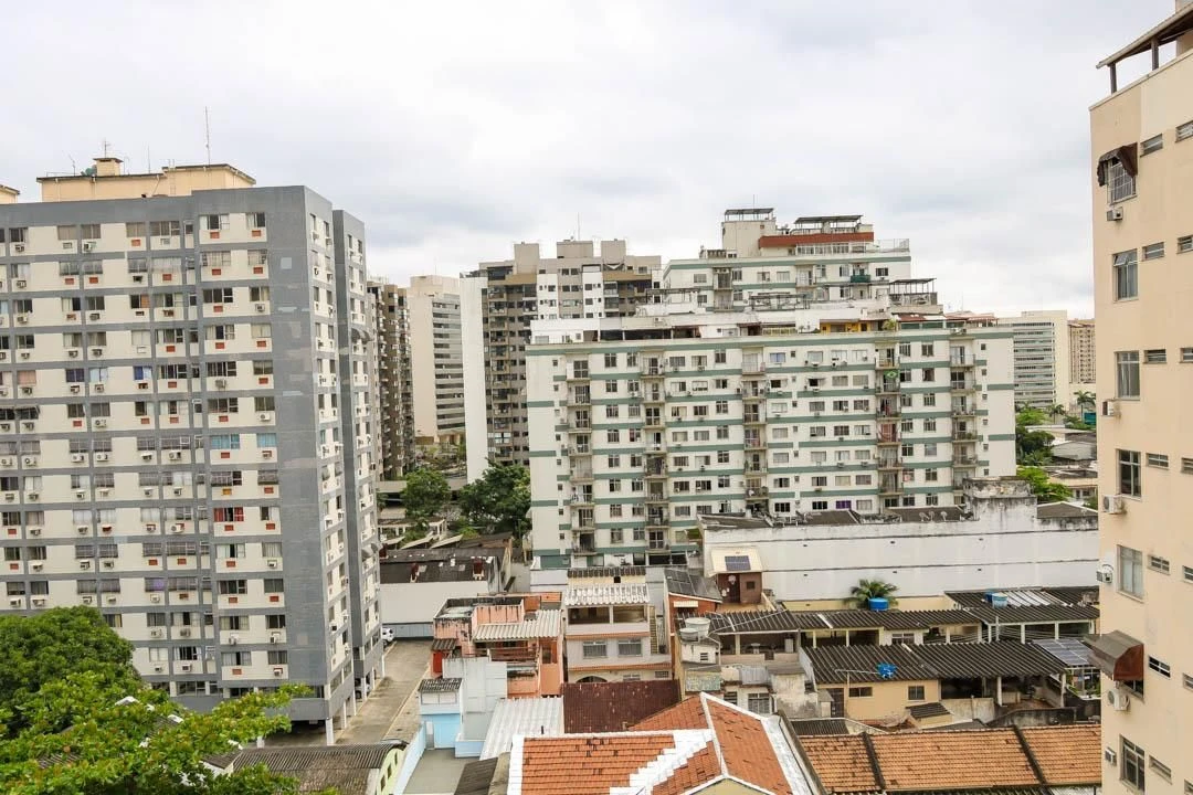Apartamento para alugar com 2 quartos, 1 banheiro e vaga — photo 16
