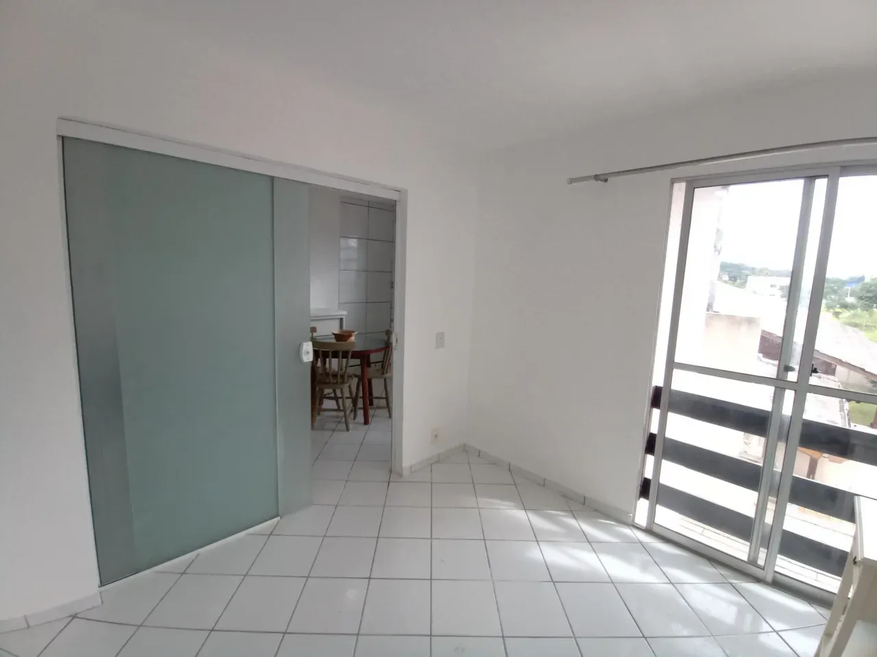 1-bedroom apartment on the 1st floor with fitted storage — photo 8