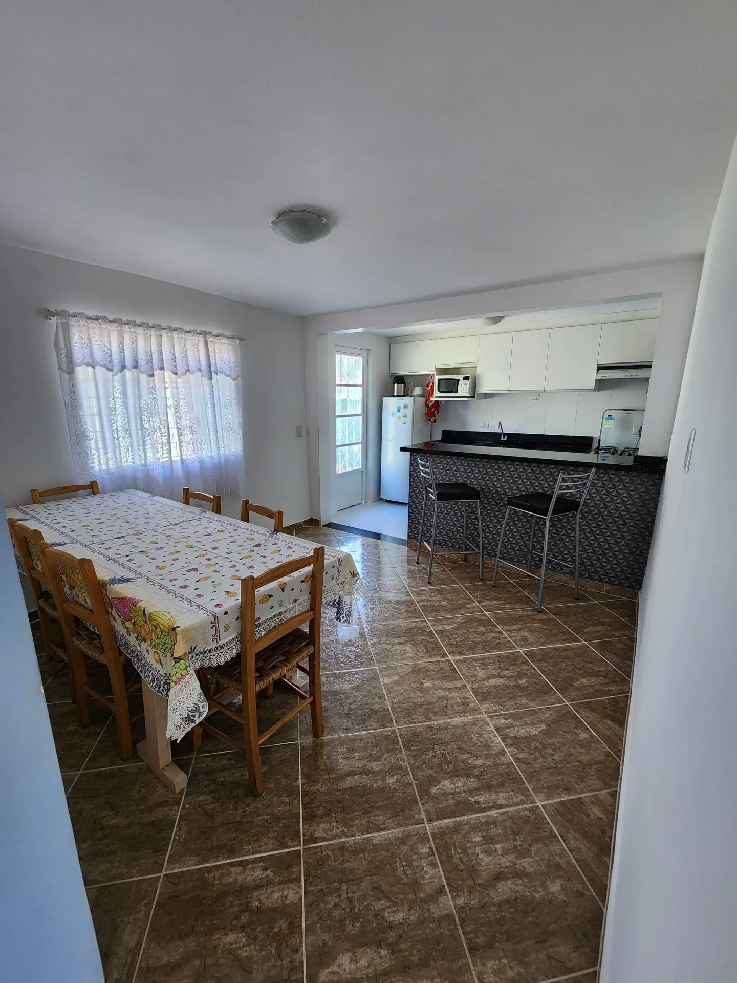 3-bedroom house with a private BBQ — photo 12