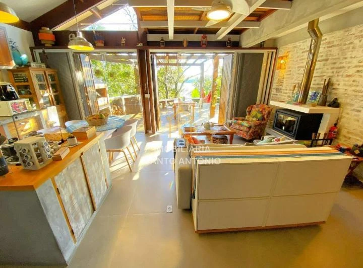 Furnished house with a shared BBQ area — photo 8
