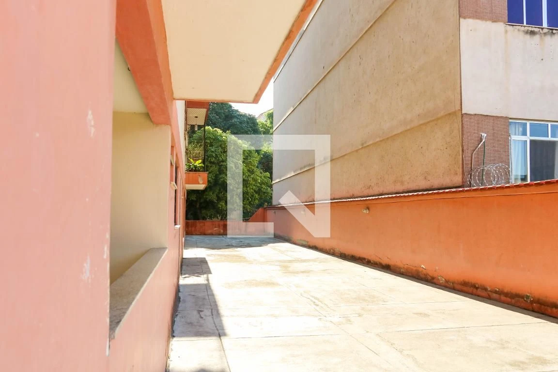 Apartment with 3 bedrooms, balcony and 1 parking spot — photo 52