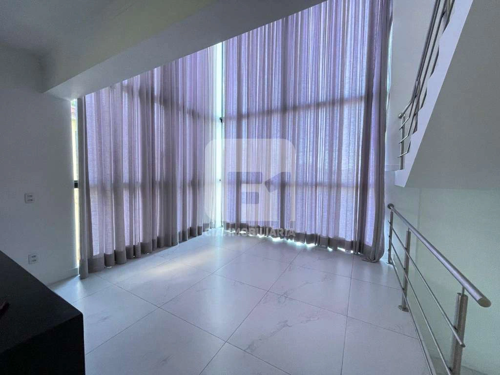 Casa de 383 m² com 4 quartos e churrasqueira privativa — photo 5