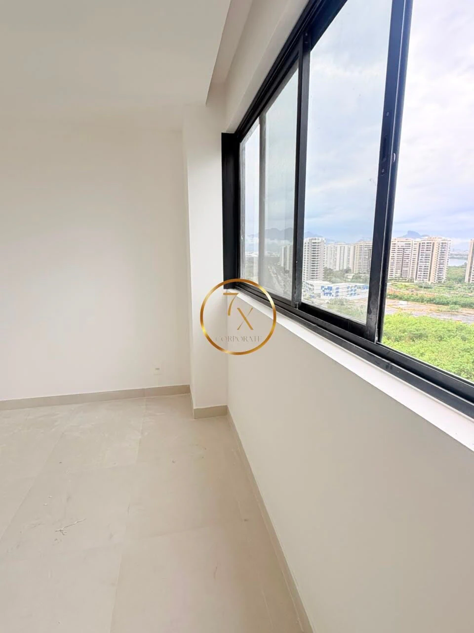 3-bedroom apartment with 60 m² and 1 parking space — photo 8