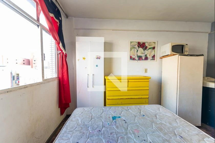 Unfurnished studio with 1 bedroom and 1 bathroom — photo 5