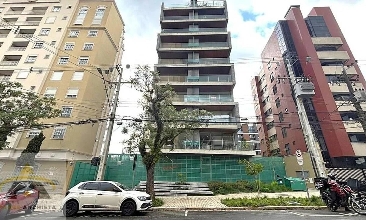 2-bedroom apartment with a washing machine in Curitiba — photo 17