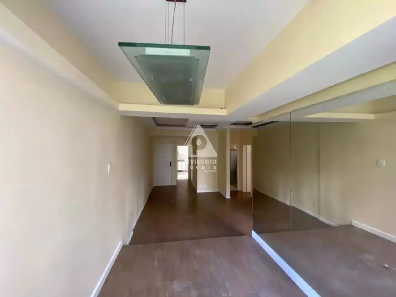 Home office in a 2-bedroom apartment, 98 m² — photo 14