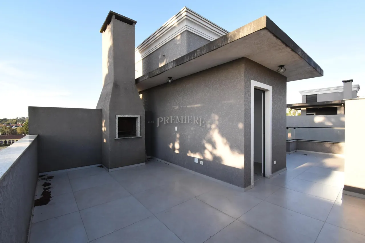 House with 3 bedrooms and a private garden — photo 17