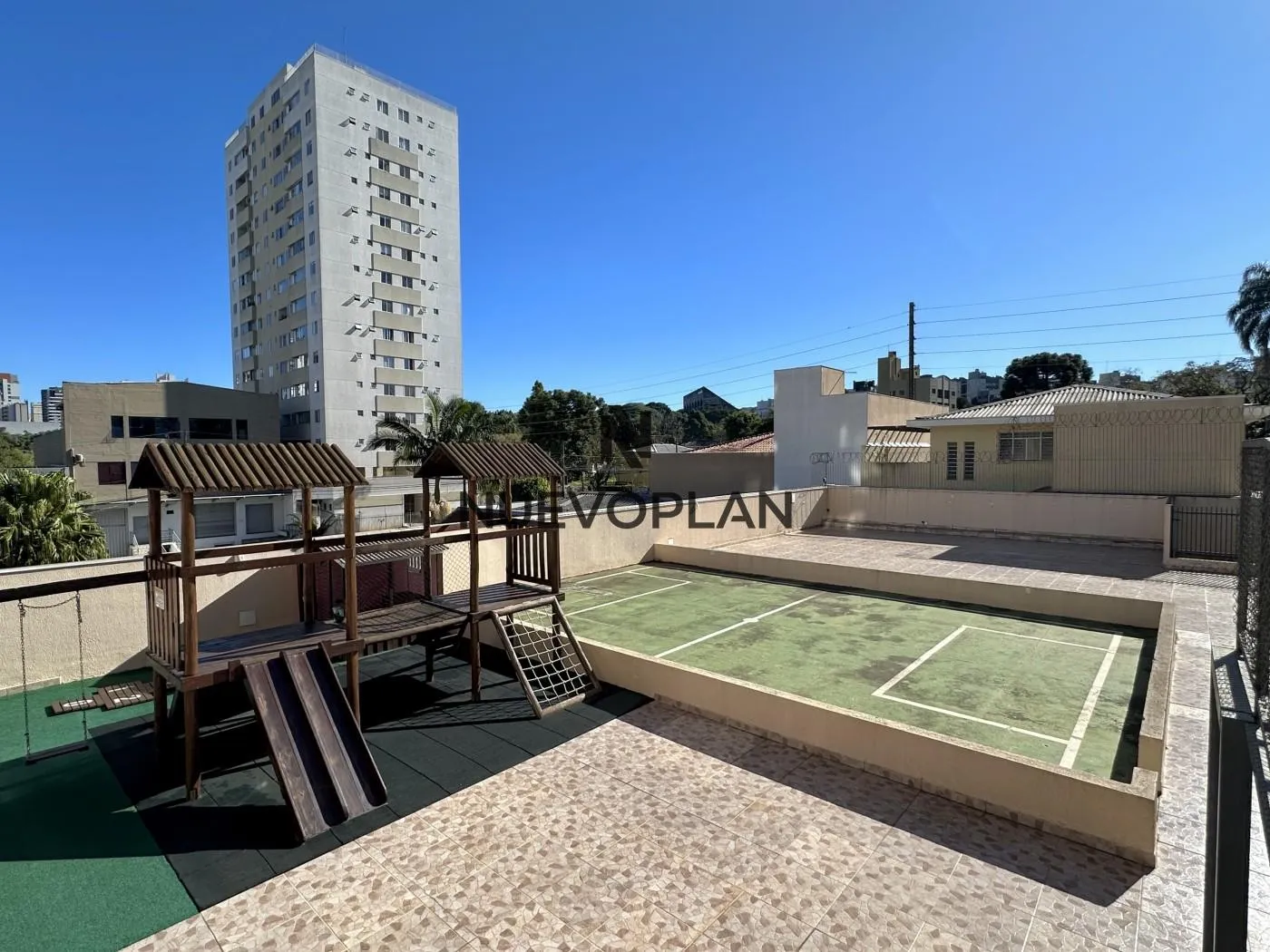 3-bedroom apartment with 1 suite, 2 bathrooms and parking — photo 32